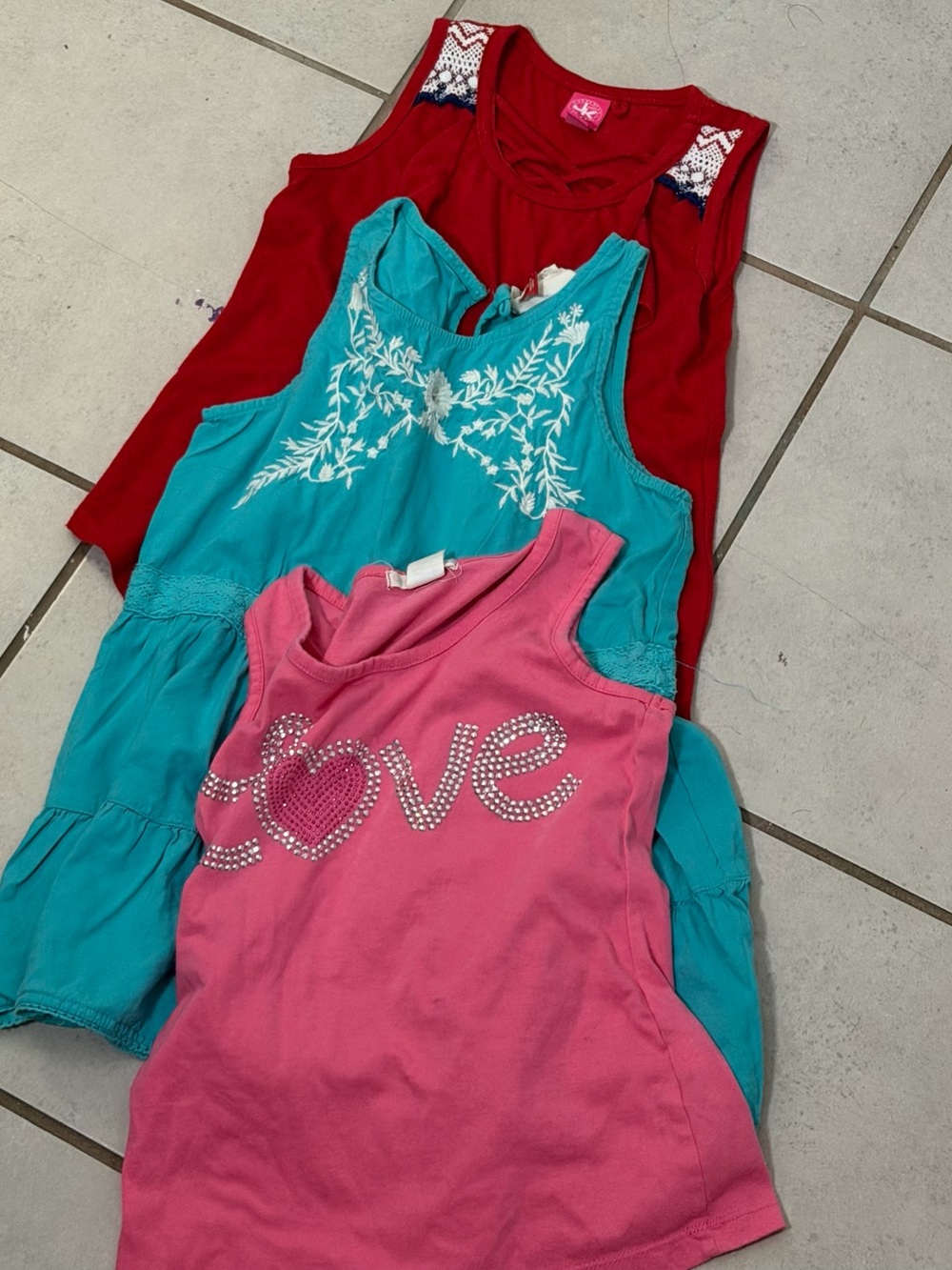 Kids Girl Casual Tank Tops Turquoise, Pink & Red Sleeveless size M - Picture 5 of 7